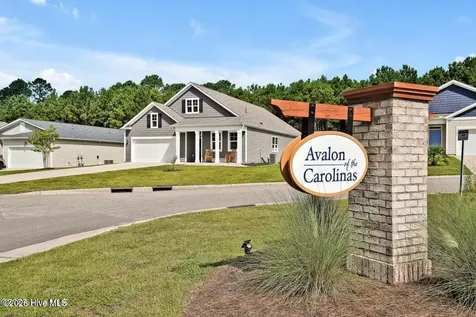 1054 S Fisher King Drive SE Bolivia NC 28422