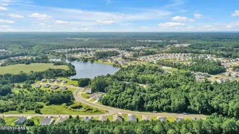 1054 S Fisher King Drive SE Bolivia NC 28422