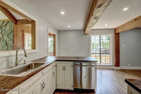 206 Long Leaf Road Sneads Ferry NC 28460