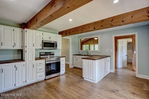 206 Long Leaf Road Sneads Ferry NC 28460