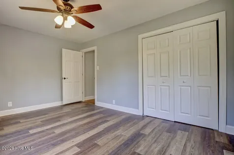 206 Long Leaf Road Sneads Ferry NC 28460