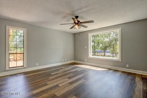 206 Long Leaf Road Sneads Ferry NC 28460
