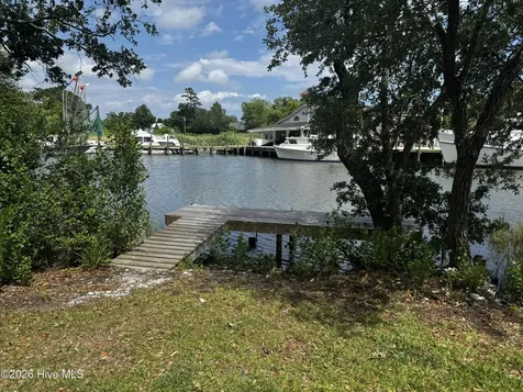 206 Long Leaf Road Sneads Ferry NC 28460