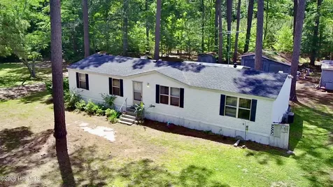 518 Jamestown Road Windsor NC 27983
