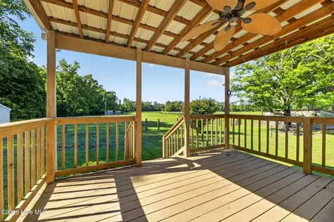 2489 Pocosin Road Ayden NC 28513
