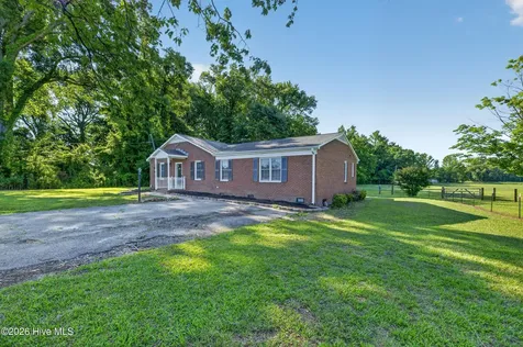 2489 Pocosin Road Ayden NC 28513