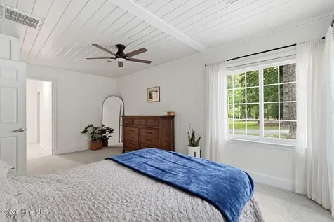 555 S Valley Road Southern Pines NC 28387