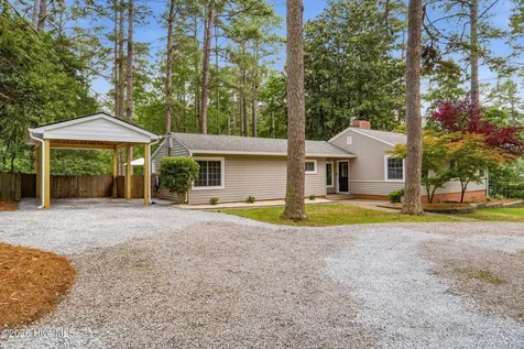 555 S Valley Road Southern Pines NC 28387