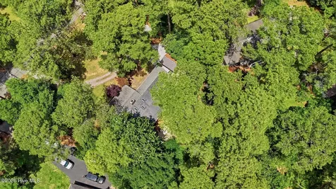 555 S Valley Road Southern Pines NC 28387