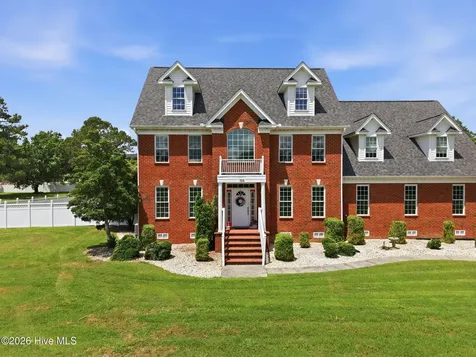 196 Richard Lee Drive Greenville NC 27858
