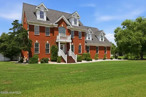 196 Richard Lee Drive Greenville NC 27858