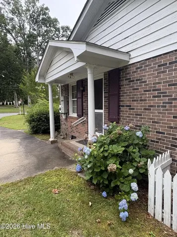 209 Oak Drive Washington NC 27889