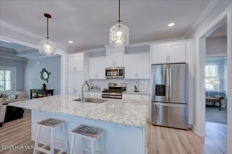 4002 Harkers Way New Bern NC 28562