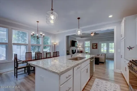 4002 Harkers Way New Bern NC 28562