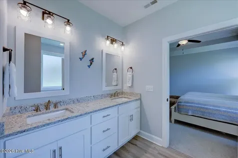 4002 Harkers Way New Bern NC 28562