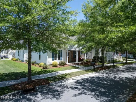 4002 Harkers Way New Bern NC 28562