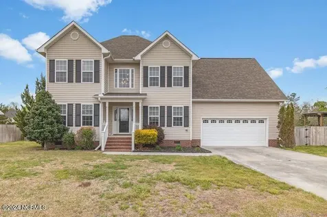 147 Harvest Moon Drive Richlands NC 28574
