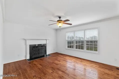 147 Harvest Moon Drive Richlands NC 28574