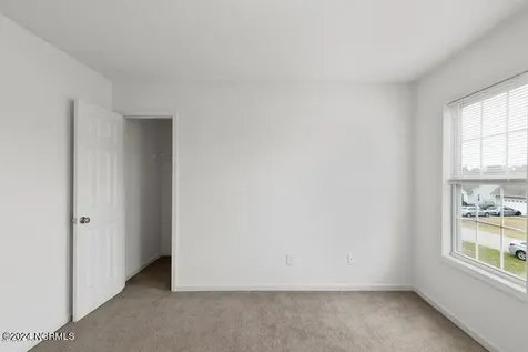 147 Harvest Moon Drive Richlands NC 28574