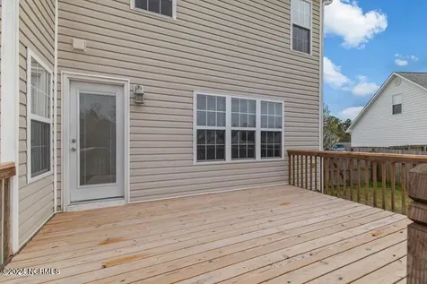 147 Harvest Moon Drive Richlands NC 28574