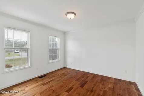 147 Harvest Moon Drive Richlands NC 28574