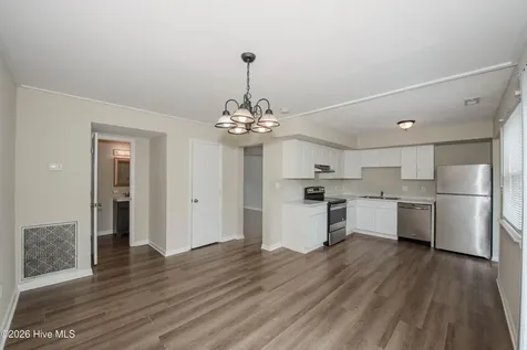 209 Myrtlewood Circle Jacksonville NC 28546