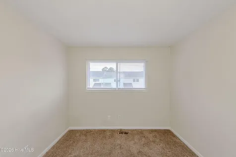 209 Myrtlewood Circle Jacksonville NC 28546