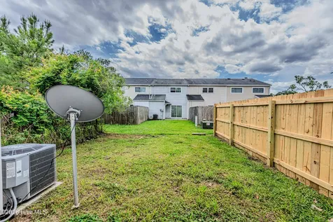 209 Myrtlewood Circle Jacksonville NC 28546