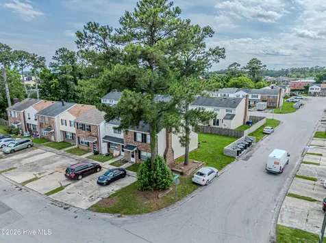 209 Myrtlewood Circle Jacksonville NC 28546