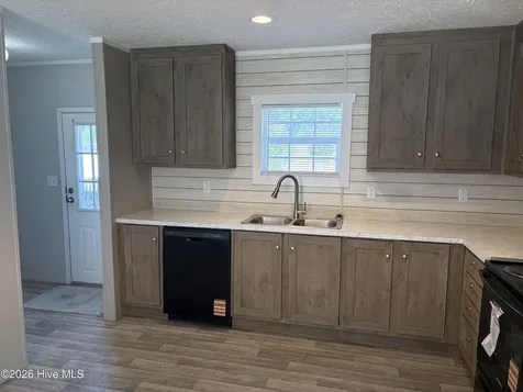 88 Wolf Trap Court Roanoke Rapids NC 27870