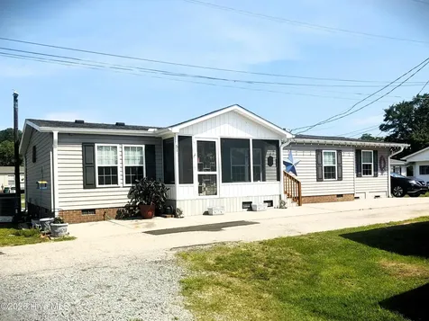 51 Clarkland Village Street White Lake NC 28337
