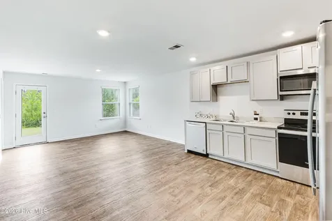 2168 Bella Point Drive SE Bolivia NC 28422