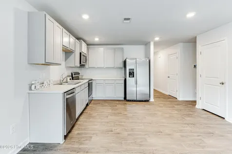 2168 Bella Point Drive SE Bolivia NC 28422