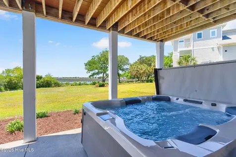 512 Twisted Oak Lane Sunset Beach NC 28468