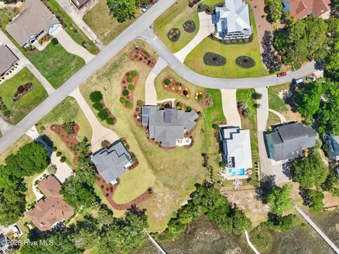 512 Twisted Oak Lane Sunset Beach NC 28468