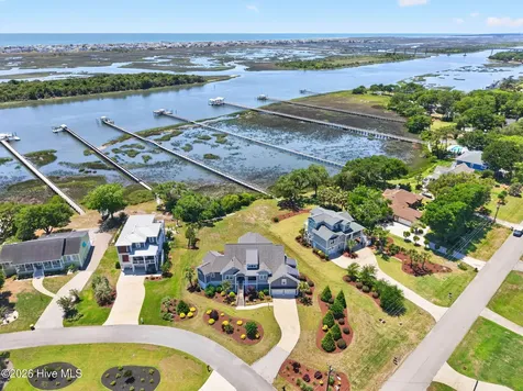 512 Twisted Oak Lane Sunset Beach NC 28468