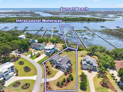 512 Twisted Oak Lane Sunset Beach NC 28468