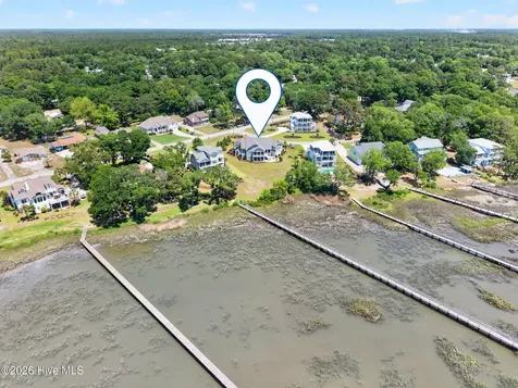 512 Twisted Oak Lane Sunset Beach NC 28468