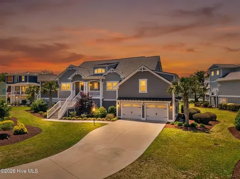 512 Twisted Oak Lane Sunset Beach NC 28468