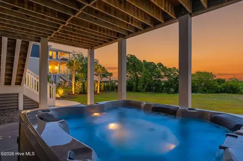 512 Twisted Oak Lane Sunset Beach NC 28468