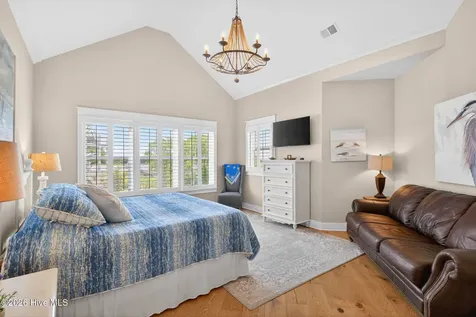 512 Twisted Oak Lane Sunset Beach NC 28468