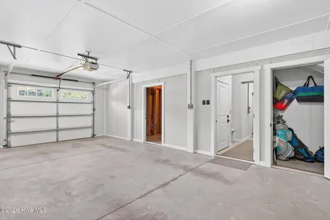 512 Twisted Oak Lane Sunset Beach NC 28468
