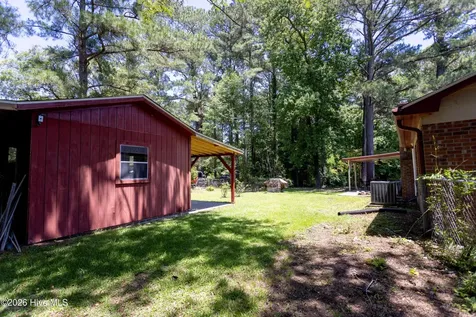 207 E Willowood Lane Jacksonville NC 28546