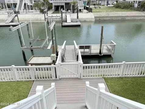 12 Pender Street Ocean Isle Beach NC 28469