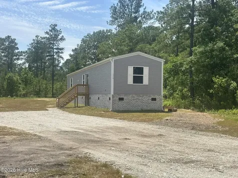 1713 Colon Mintz Road NE Leland NC 28451