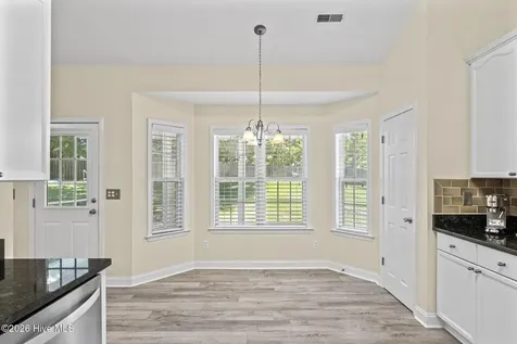 909 Woodridge Court SE Leland NC 28451