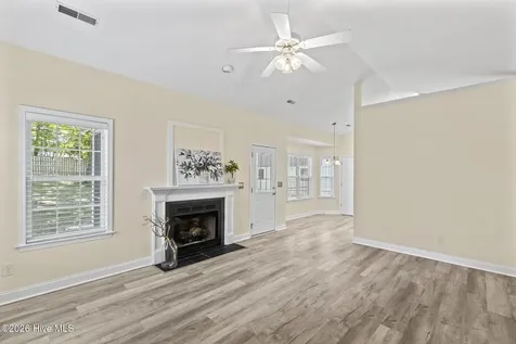 909 Woodridge Court SE Leland NC 28451