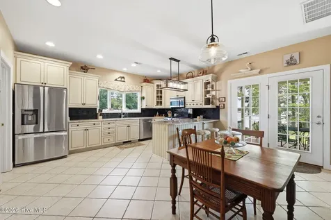 368 Winding Creek Drive Oriental NC 28571