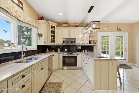 368 Winding Creek Drive Oriental NC 28571