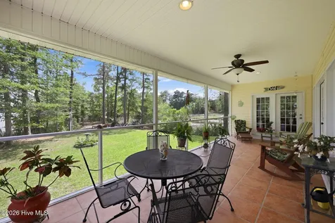 368 Winding Creek Drive Oriental NC 28571